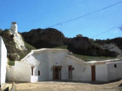 Cuevas Pedro Antonio De Alarcon *